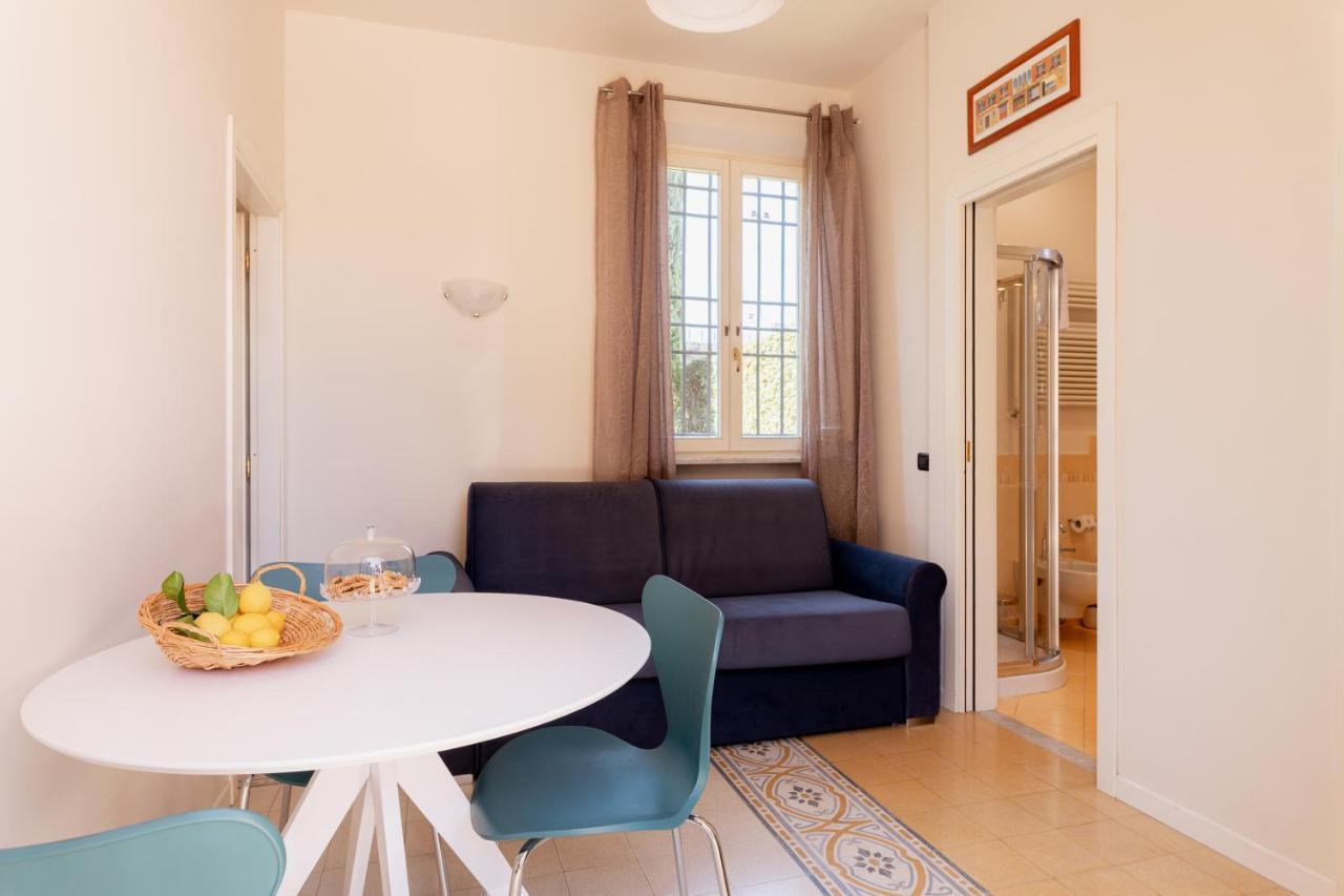 One-Bedroom Apartment,1393950131:JPEG