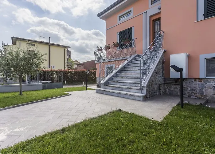 Villa Alexandra B&BVilla